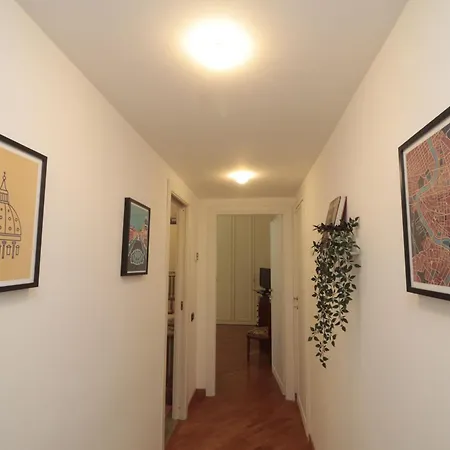 Luminoso E Accogliente Con Giardino - Battistini Апартаменты Рим