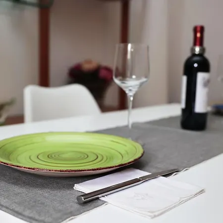 Luminoso E Accogliente Con Giardino - Battistini Апартаменты *