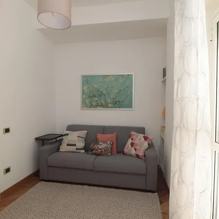 Luminoso E Accogliente Con Giardino - Battistini Апартаменты Рим