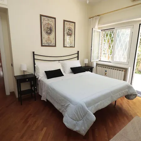 Апартаменты Luminoso E Accogliente Con Giardino - Battistini *